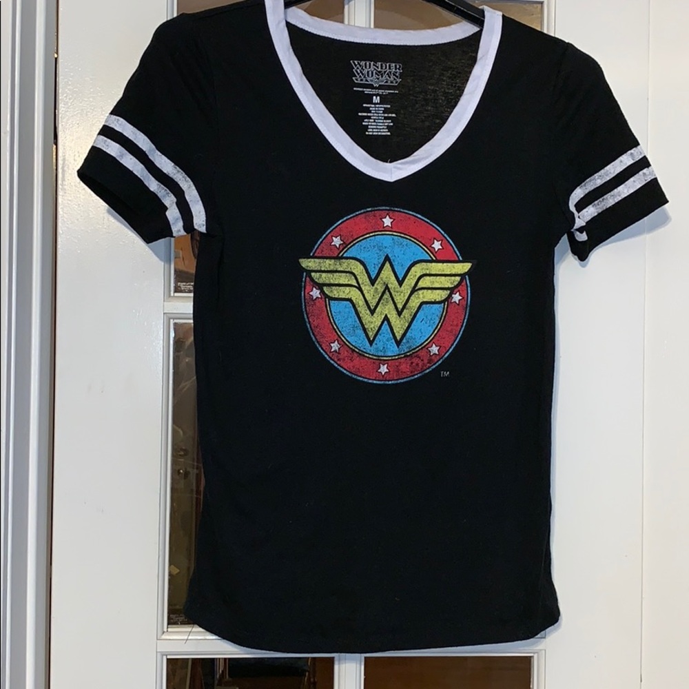 Wonder Woman Graphic T-shirt